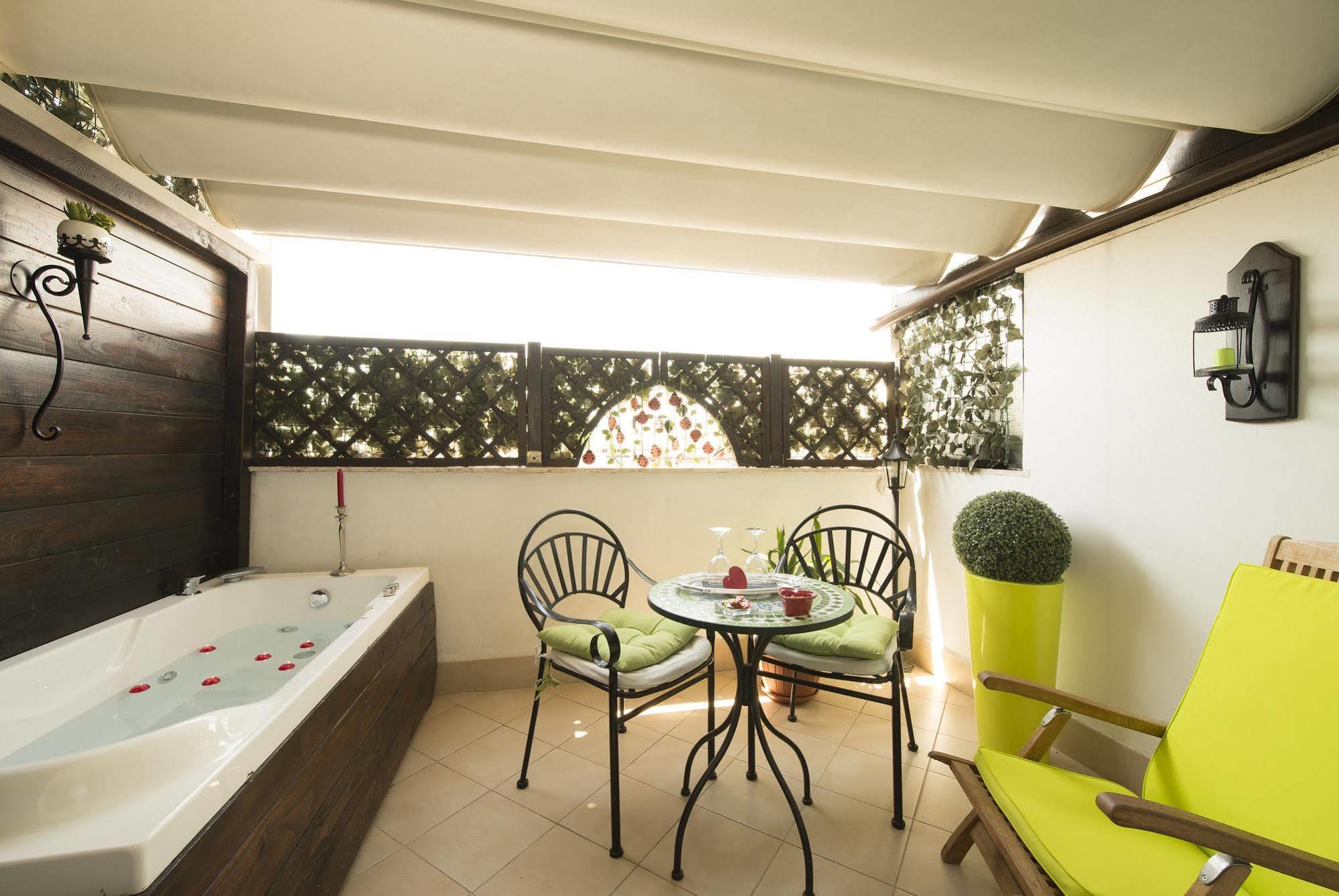 Suites Roma Tiburtina Exterior foto